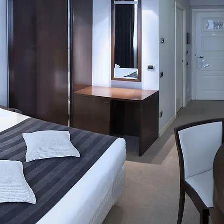 Italiana Hotel 4*